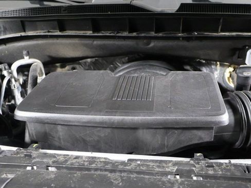 Used 2025 Chevrolet Tahoe LT image 20