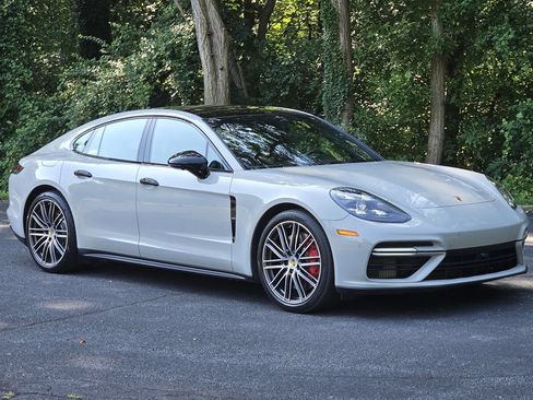 Used 2018 Porsche Panamera Turbo w/ Sport Package AWD/4WD image 8