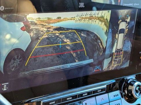 Used 2021 Toyota Highlander Platinum image 8