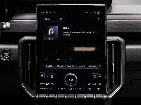 New 2026 GMC Acadia AT4 w/ LPO, Floor Liner Package AWD/4WD image 26