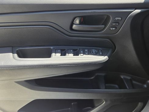 Certified 2024 Honda Odyssey Sport image 26