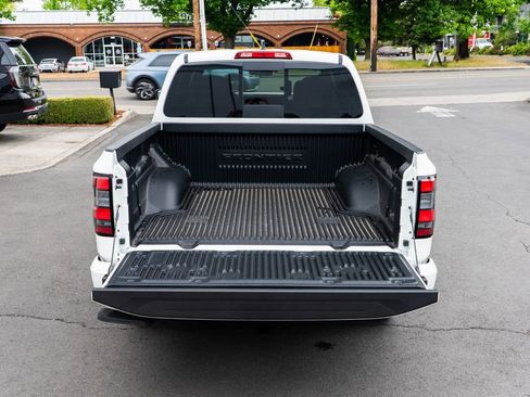 New 2026 Nissan Frontier PRO-4X w/ Tow Package AWD/4WD image 8