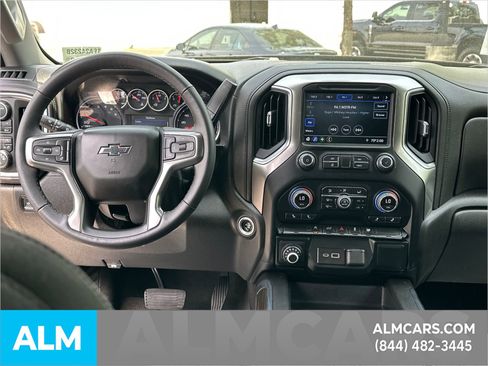 Used 2022 Chevrolet Silverado 1500 RST image 15