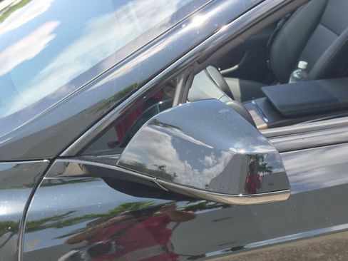 Used 2023 Tesla Model S Standard Range AWD/4WD image 18