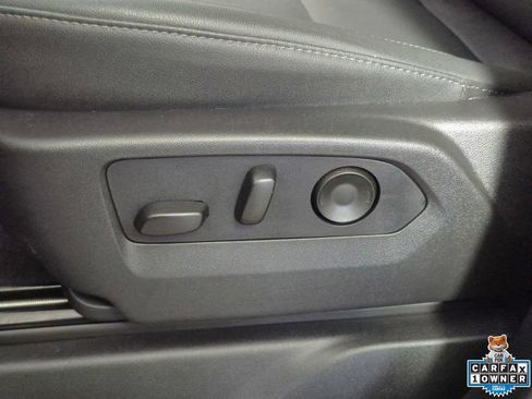 Used 2026 Chevrolet Silverado 2500 LT w/ Trail Boss Package AWD/4WD image 17