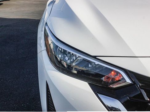 Certified 2024 Nissan Sentra SV image 5