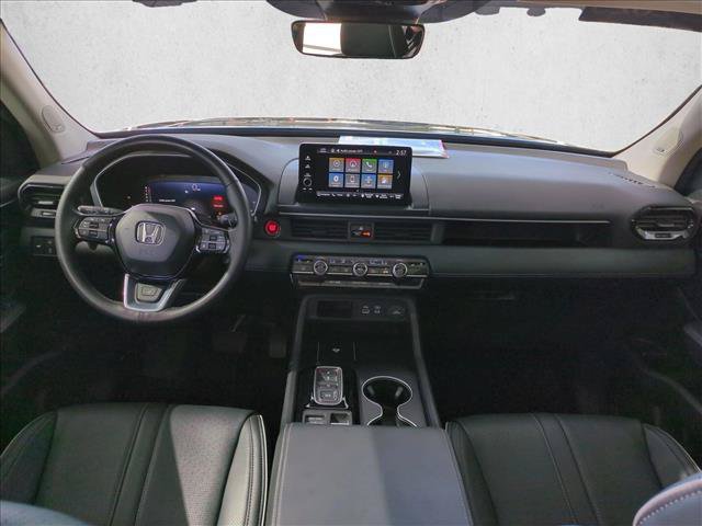 Certified 2025 Honda Pilot Elite image 19