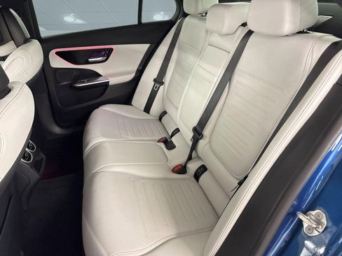 Used 2022 Mercedes-Benz C 300 Sedan image 13