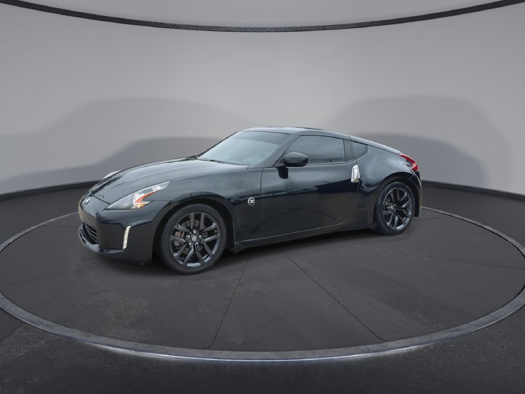 Used 2020 Nissan 370Z Coupe RWD image 5