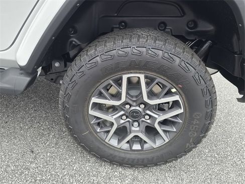 New 2025 Jeep Wrangler Sahara image 7