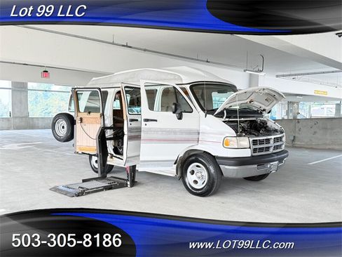 Used 1996 Dodge B2500 RWD image 30