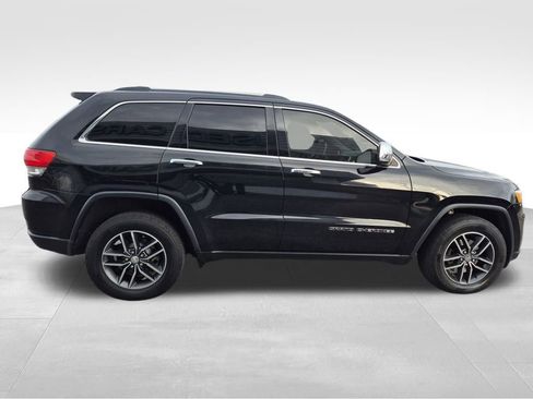Used 2018 Jeep Grand Cherokee Limited image 9