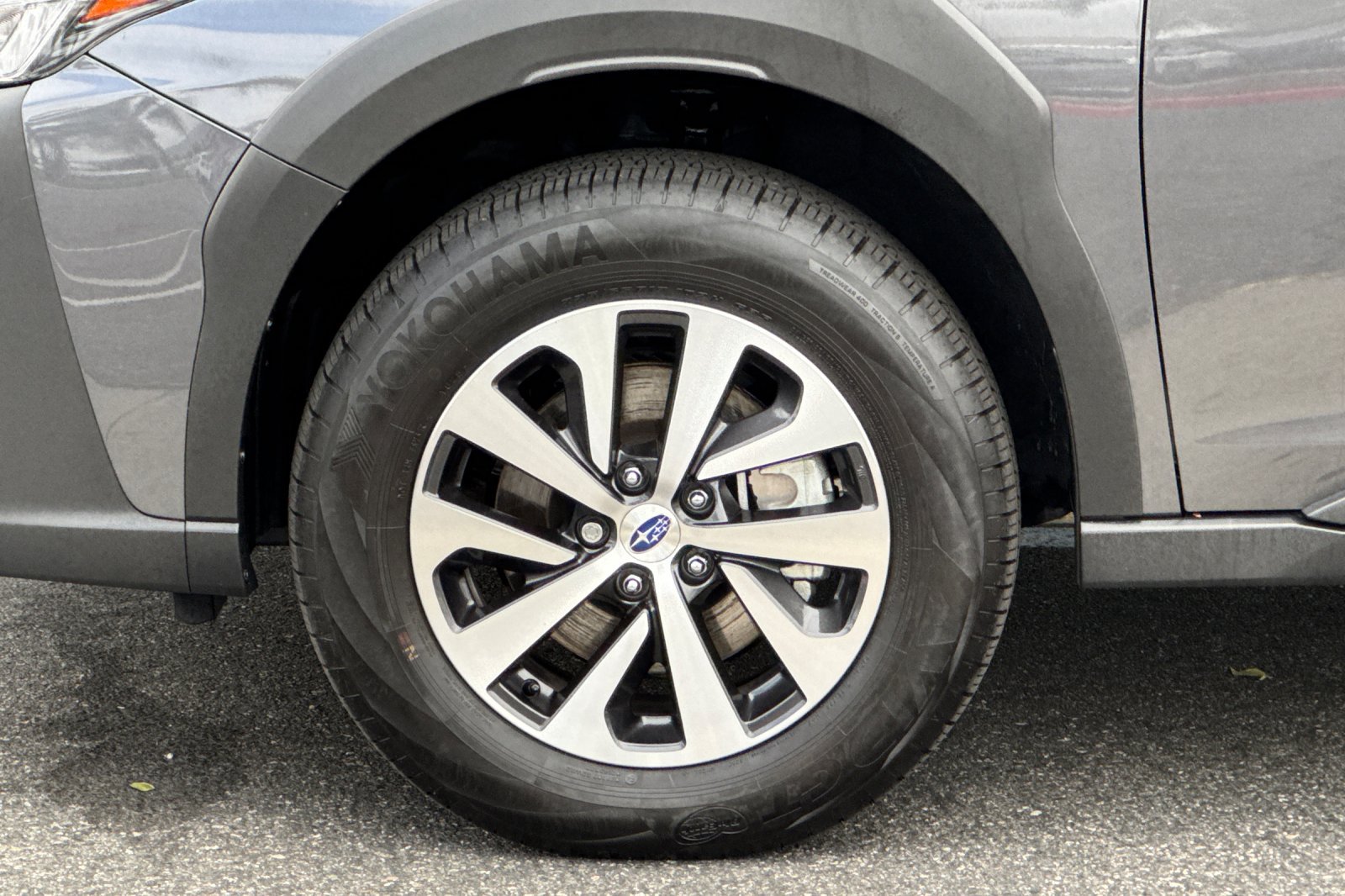 Certified 2025 Subaru Outback Premium AWD/4WD image 27