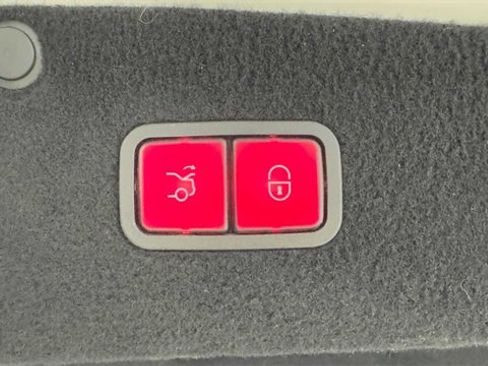 Used 2015 Mercedes-Benz S 550 4MATIC Sedan image 35