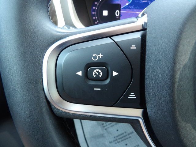 Certified 2025 Volvo S60 B5 Core FWD image 19