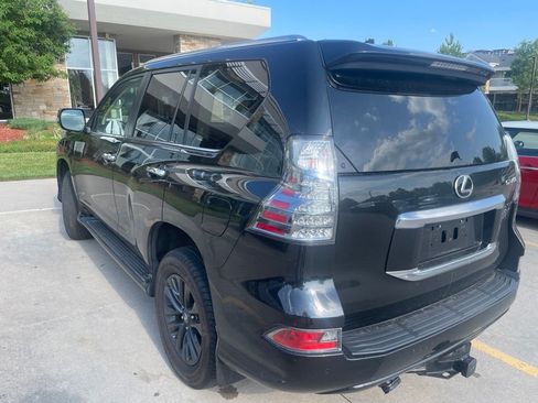 Used 2023 Lexus GX 460 Premium w/ Premium Package AWD/4WD image 3