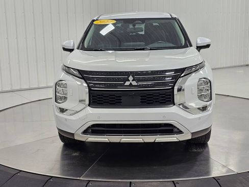 Used 2024 Mitsubishi Outlander SE AWD/4WD image 8