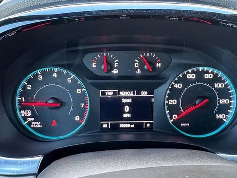 Used 2023 Chevrolet Traverse LS w/ Safety Package image 11