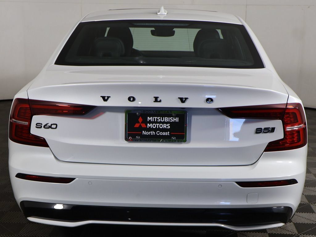 Used 2024 Volvo S60 B5 Plus w/ Climate Package AWD/4WD image 15