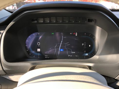 Used 2023 Volvo XC90 B6 Plus image 18