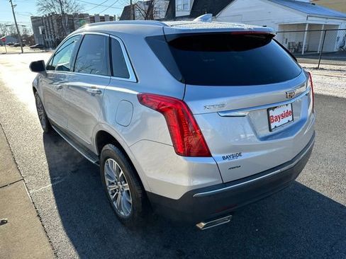 Used 2017 Cadillac XT5 Luxury w/ Driver Awareness Package image 14