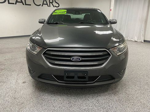 Used 2017 Ford Taurus Limited w/ Driver Assist Package image 2