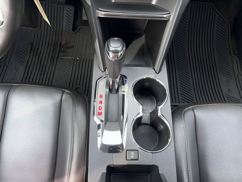 Used 2017 GMC Terrain Denali AWD/4WD image 12