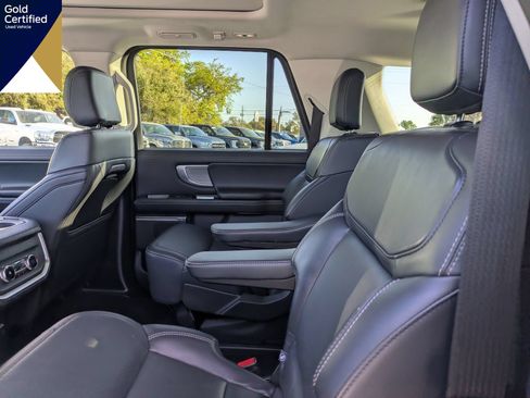 Certified 2025 Ford Expedition Max Platinum AWD/4WD image 20