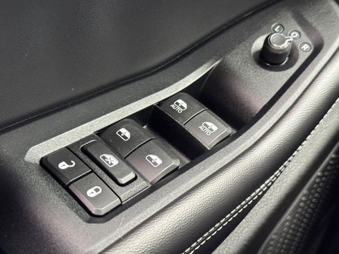 Used 2023 Jeep Grand Cherokee 30th Anniversary image 24