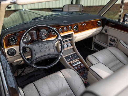 Used 1991 Rolls-Royce Corniche III image 27