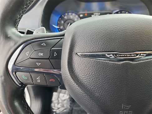 Used 2015 Chrysler 200 S w/ Navigation & Sound Group I image 19