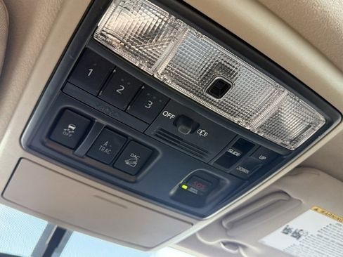 Used 2018 Toyota 4Runner Limited image 21