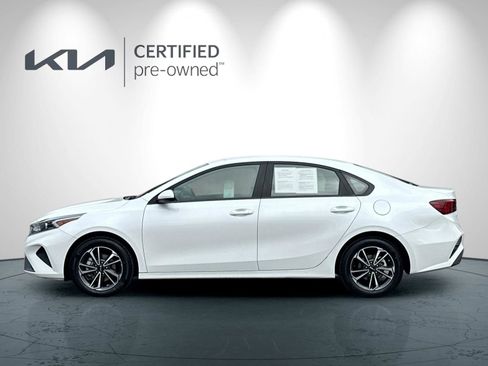 Certified 2024 Kia Forte LXS image 7