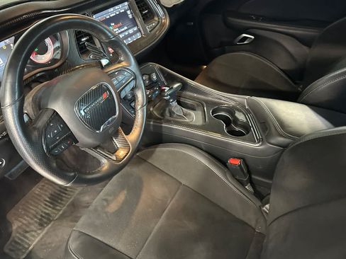 Used 2018 Dodge Challenger R/T Scat Pack RWD image 14