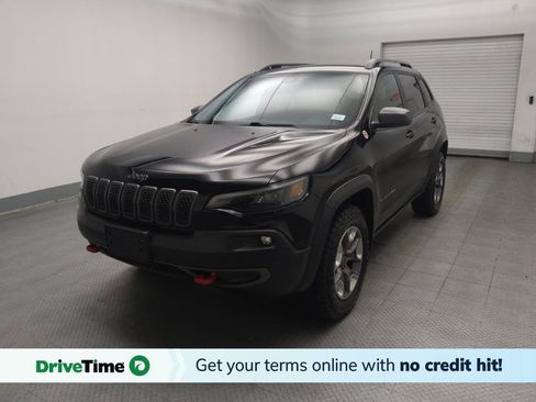 Used 2019 Jeep Cherokee Trailhawk AWD/4WD image 1