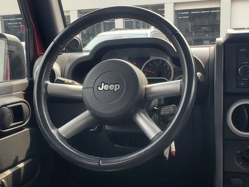 Used 2008 Jeep Wrangler Unlimited Sahara w/ Trailer Tow Group AWD/4WD image 18