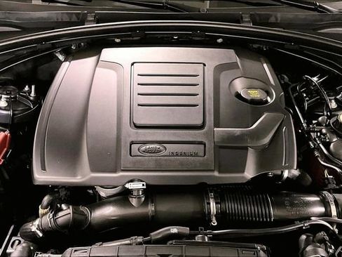 Certified 2026 Land Rover Range Rover Velar Dynamic SE AWD/4WD image 9