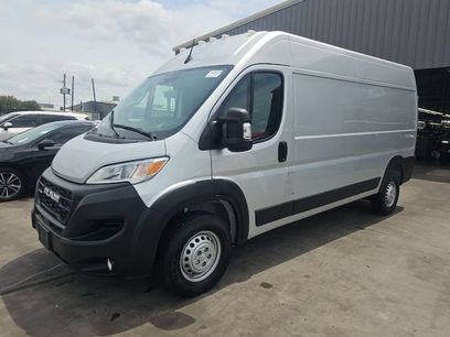 Used 2025 RAM ProMaster 2500 w/ Convenience Group