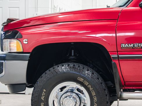 Used 1997 Dodge Ram 2500 Truck 4x4 Club Cab image 29