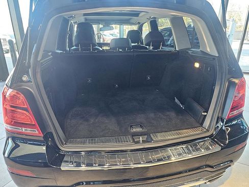 Used 2013 Mercedes-Benz GLK 350 4MATIC image 32