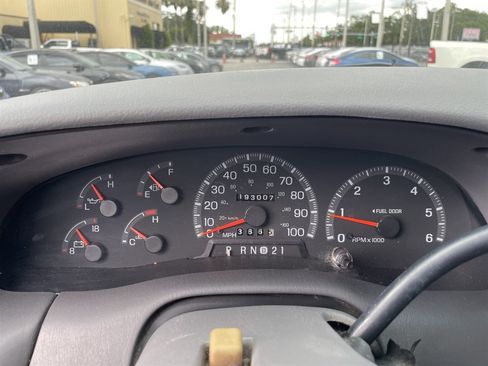 Used 1998 Ford F150 Lariat RWD image 19