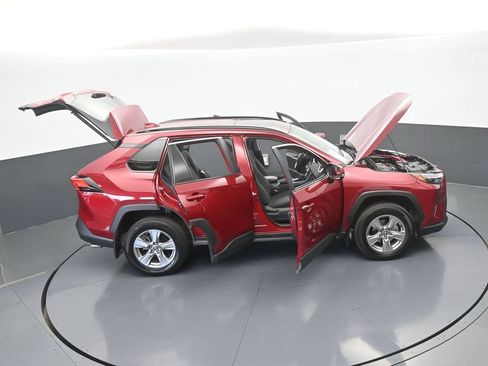 Used 2025 Toyota RAV4 XLE w/ Convenience Package FWD image 68