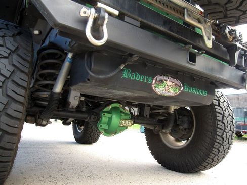 Used 2005 Jeep Wrangler Rubicon image 40