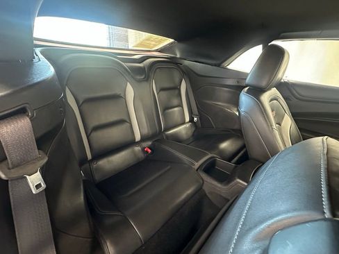 Used 2019 Chevrolet Camaro SS image 23