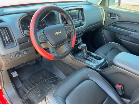 Used 2018 Chevrolet Colorado Z71 image 4