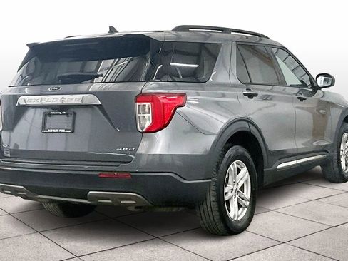 Certified 2022 Ford Explorer XLT w/ Equipment Group 202A image 11