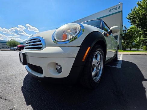 Used 2008 MINI Cooper Hardtop w/ Premium Pkg FWD image 10