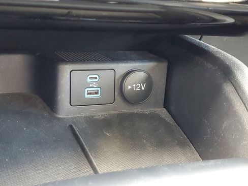 Used 2022 Ford Escape Titanium w/ Class II Trailer Tow Package AWD/4WD image 35