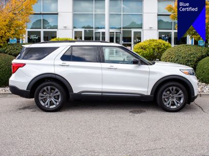 Used 2024 Ford Explorer XLT w/ Equipment Group 202A
