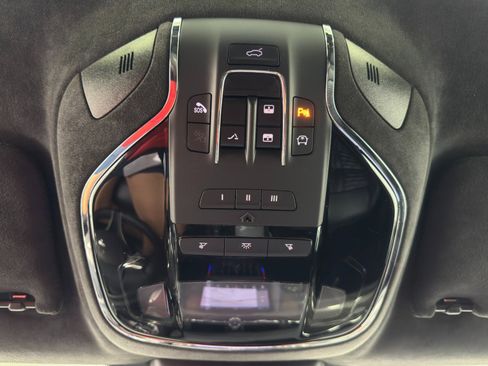 Used 2022 Maserati Quattroporte Modena Q4 image 38